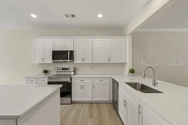 Property Slideshow image 3 of 24 | 7 clairborne ct, Bluffton, SC, 29909