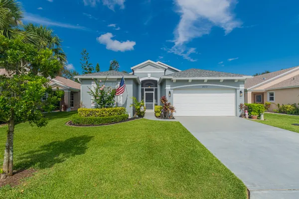 Property Slideshow image 2 of 37 | 477 sw talquin ln, Port St Lucie, FL, 34986