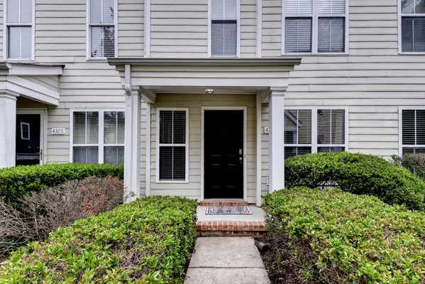 Property Slideshow image 2 of 32 | 4307 eleanors way, Williamsburg, VA, 23188