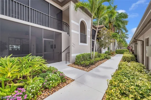 Property Slideshow image 2 of 27 | 10074 siesta bay dr 9825, Naples, FL, 34120