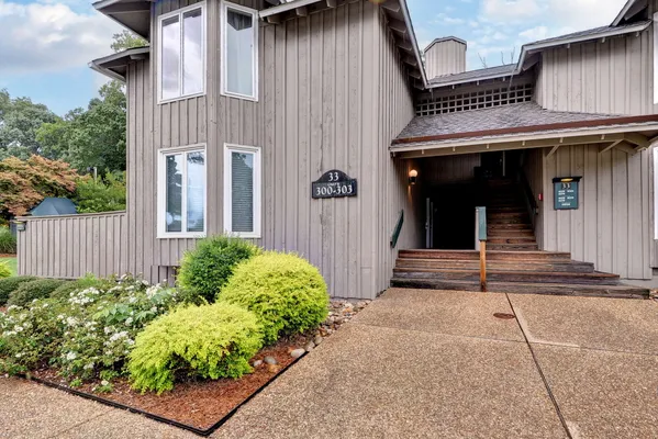 Property Slideshow image 2 of 30 | 301 padgetts ordinary, Williamsburg, VA, 23185