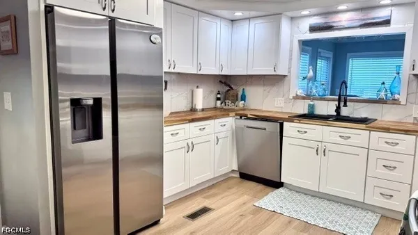 Property Slideshow image 2 of 50 | 5714 captain john smith loop, North Fort Myers, FL, 33917