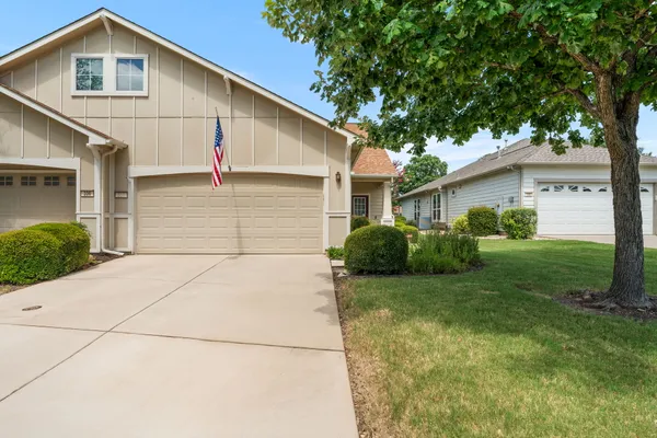 Property Slideshow image 2 of 23 | 334 portsmouth dr, Georgetown, TX, 78633