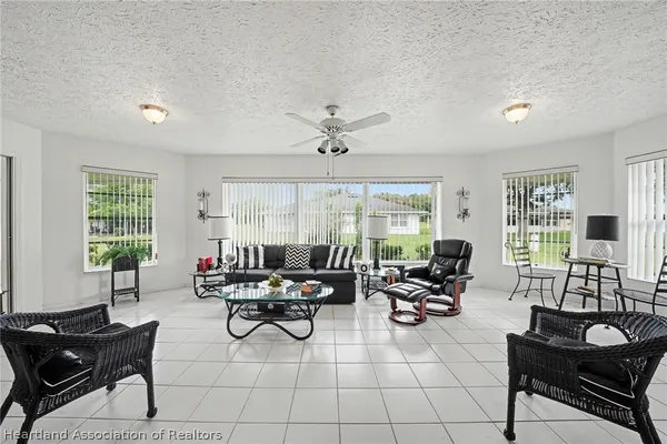 Property Slideshow image 3 of 29 | 128 crestview ct, Lake Placid, FL, 33852