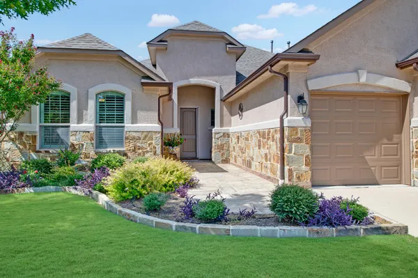 Property Slideshow image 2 of 24 | 12004 pepperidge ave, Denton, TX, 76207