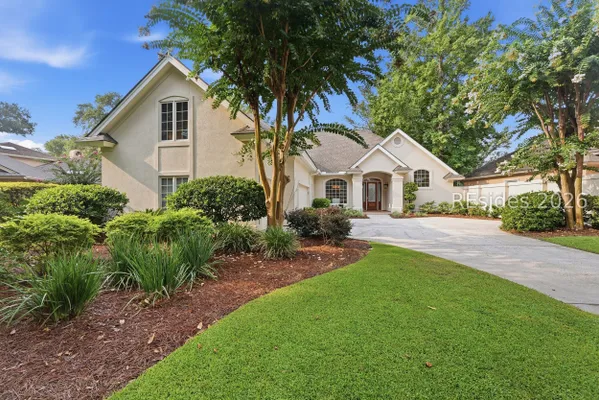 Property Slideshow image 2 of 49 | 52 old fort dr, Hilton Head Island, SC, 29926