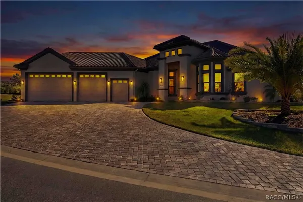 Property Slideshow image 2 of 78 | 1999 n buckmeadow loop, Hernando, FL, 34442