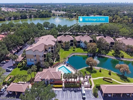 Property Slideshow image 2 of 15 | 160 160 vintage cir, Naples, FL, 34119