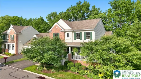Property Slideshow image 2 of 52 | 2445 napa dr, Easton, PA, 18040
