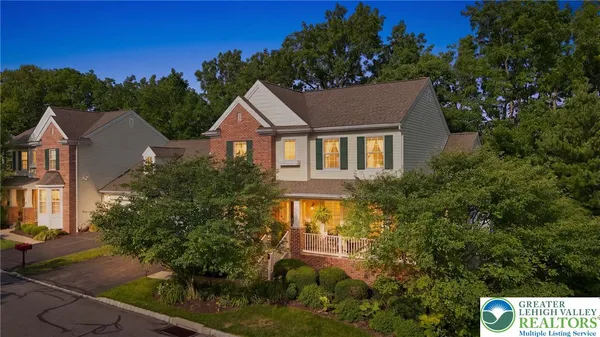 Property Slideshow image 3 of 52 | 2445 napa dr, Easton, PA, 18040