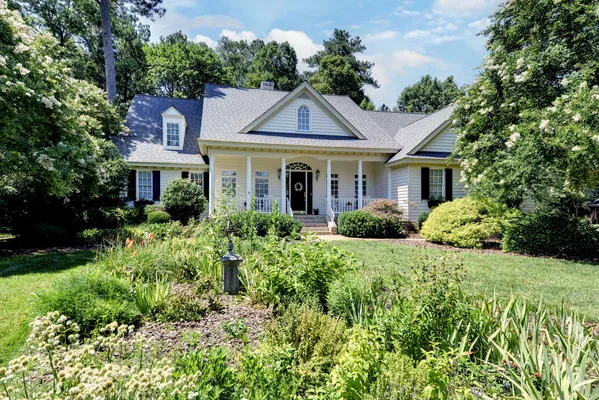 Property Slideshow image 3 of 31 | 2901 thomas smith ln, Williamsburg, VA, 23185