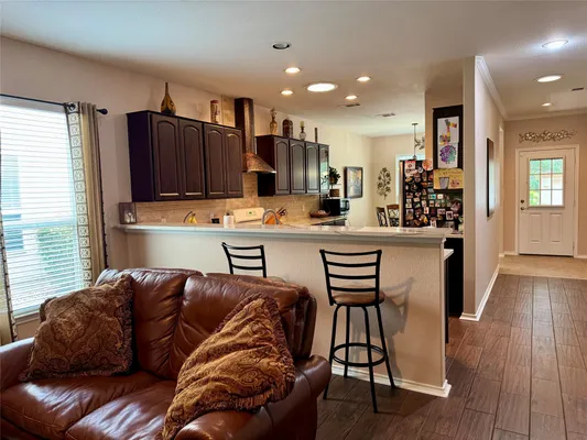 Property Slideshow image 3 of 16 | 605 farm hill dr, Georgetown, TX, 78633