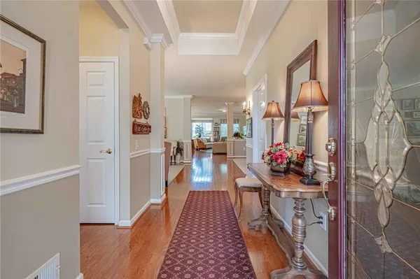Property Slideshow image 3 of 29 | 6525 betsy ross cir, Bethlehem City, PA, 18017