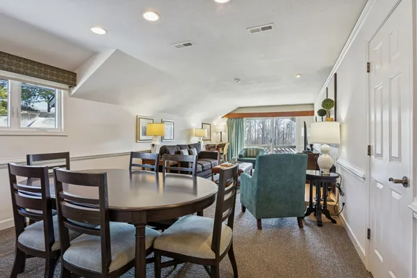 Property Slideshow image 2 of 32 | 237 padgetts ordinary, Williamsburg, VA, 23185