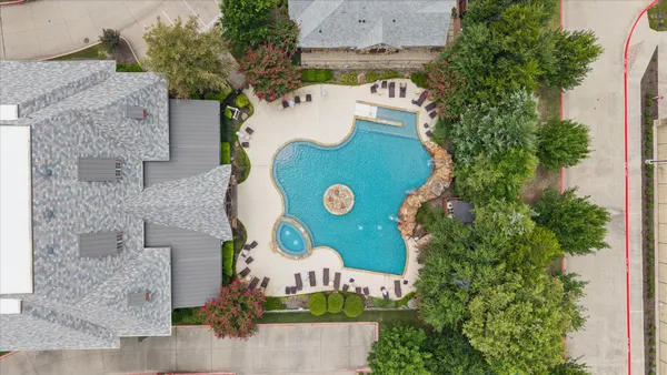Property Slideshow image 2 of 34 | 5145 kentwood dr, Mckinney, TX, 75070