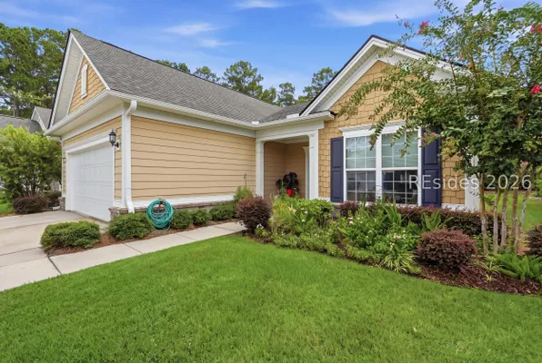 Property Slideshow image 3 of 96 | 704 northlake blvd, Okatie, SC, 29909