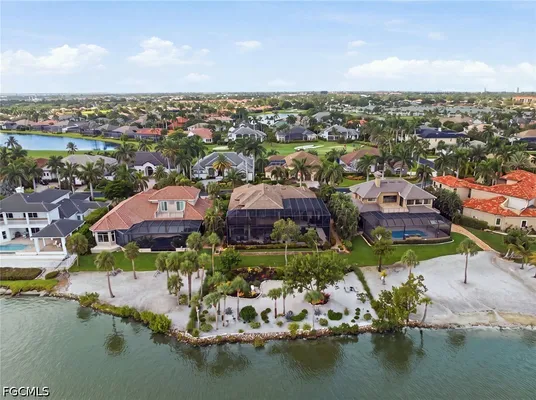 Property Slideshow image 3 of 50 | 11440 longwater chase ct, Fort Myers, FL, 33908