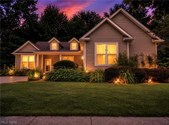 Property Slideshow image 2 of 46 | 1901 pembrooke ln, Avon, OH, 44011