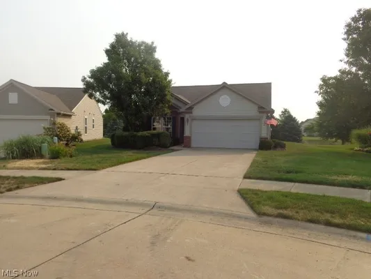 Property Slideshow image 3 of 32 | 9345 norwich pl, North Ridgeville, OH, 44039