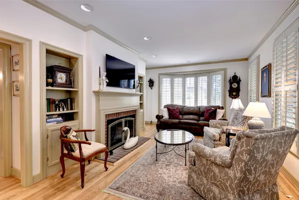 Property Slideshow image 2 of 47 | 311 dogleg dr, Williamsburg, VA, 23188
