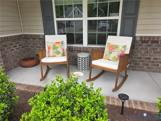 Property Slideshow image 3 of 6 | 7227 cherry leaf way, Mechanicsville, VA, 23111