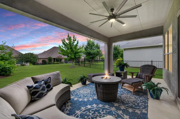 Property Slideshow image 2 of 36 | 12616 copper ore way, Denton, TX, 76207