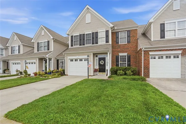 Property Slideshow image 2 of 54 | 7716 marshall arch dr, Mechanicsville, VA, 23111