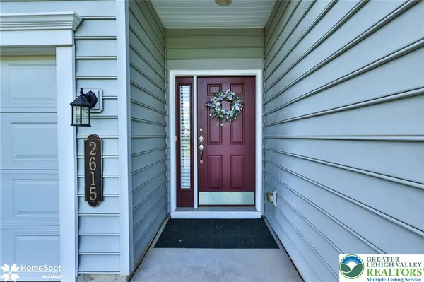Property Slideshow image 3 of 41 | 2615 union ct, Hanover Twp, PA, 18017