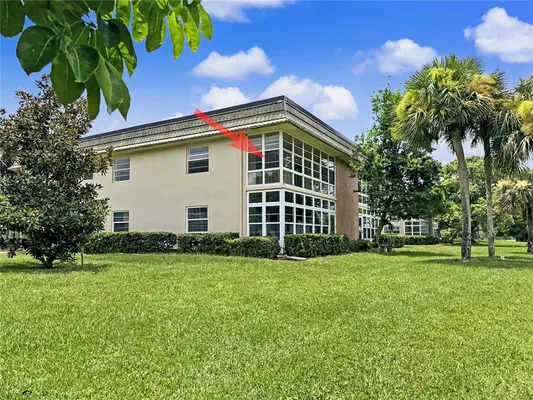 Property Slideshow image 2 of 36 | 23 vista gardens trl 201, Vero Beach, FL, 32962
