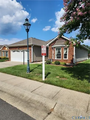 Property Slideshow image 2 of 21 | 4136 english holly cir, Henrico, VA, 23294