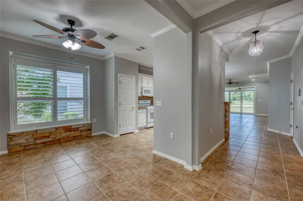 Property Slideshow image 2 of 23 | 125 dickens cir, Georgetown, TX, 78633