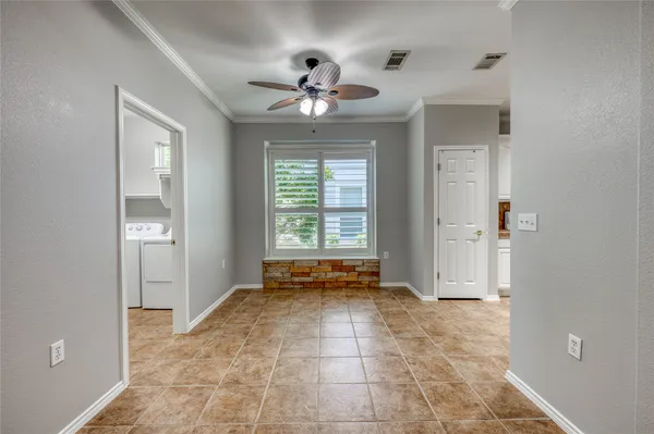 Property Slideshow image 3 of 23 | 125 dickens cir, Georgetown, TX, 78633