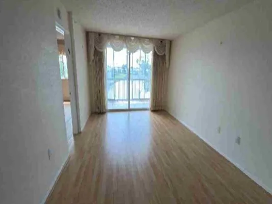 Property Slideshow image 3 of 10 | 9563 weldon cir d311, Tamarac, FL, 33321