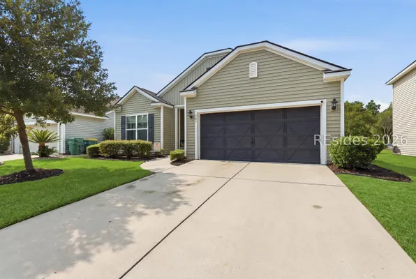 Property Slideshow image 2 of 37 | 207 heritage pkwy, Bluffton, SC, 29910