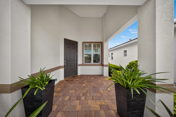 Property Slideshow image 3 of 49 | 25037 sw alberti way, ,, FL, 34986