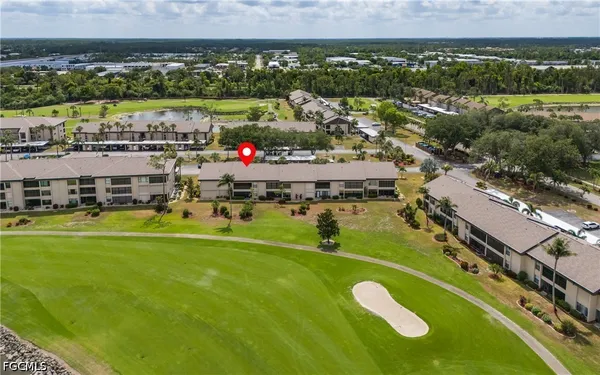 Property Slideshow image 3 of 37 | 5825 trailwinds dr 425, Fort Myers, FL, 33907