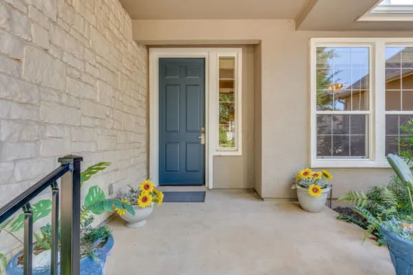 Property Slideshow image 3 of 20 | 107 lantana dr, Georgetown, TX, 78633