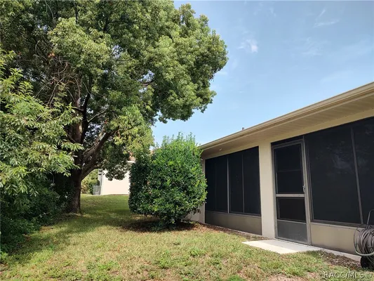 Property Slideshow image 3 of 29 | 3716 e cove park trl, Hernando, FL, 34442