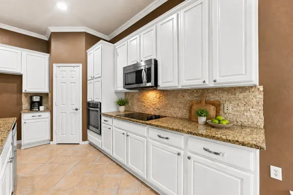 Property Slideshow image 3 of 39 | 1385 sagebrook dr, Fairview, TX, 75069