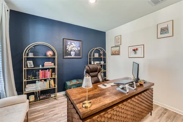 Property Slideshow image 2 of 28 | 321 georgia lace trl, Georgetown, TX, 78626