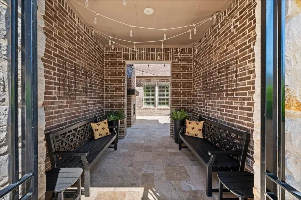 Property Slideshow image 3 of 40 | 8105 castlebridge, The Colony, TX, 75056
