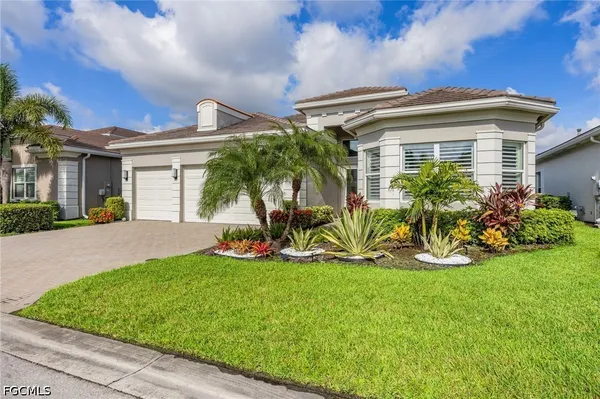Property Slideshow image 3 of 47 | 28554 wharton dr, Bonita Springs, FL, 34135