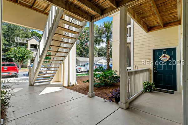 Property Slideshow image 2 of 26 | 380 marshland rd c17, Hilton Head Island, SC, 29926