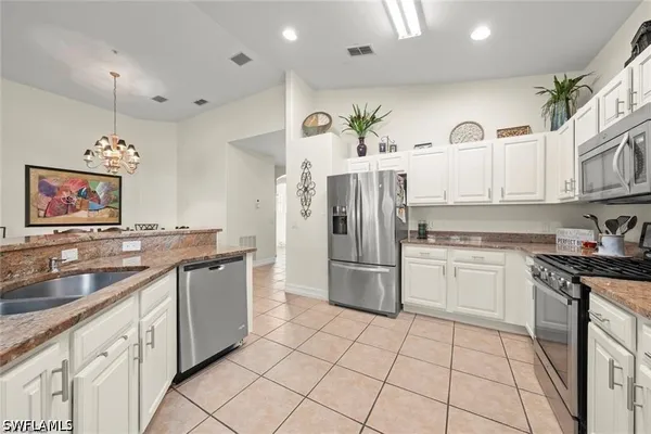 Property Slideshow image 2 of 33 | 11053 harbour yacht ct 201, Fort Myers, FL, 33908