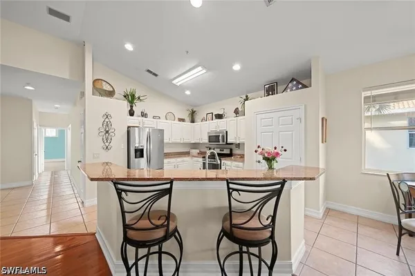 Property Slideshow image 3 of 33 | 11053 harbour yacht ct 201, Fort Myers, FL, 33908