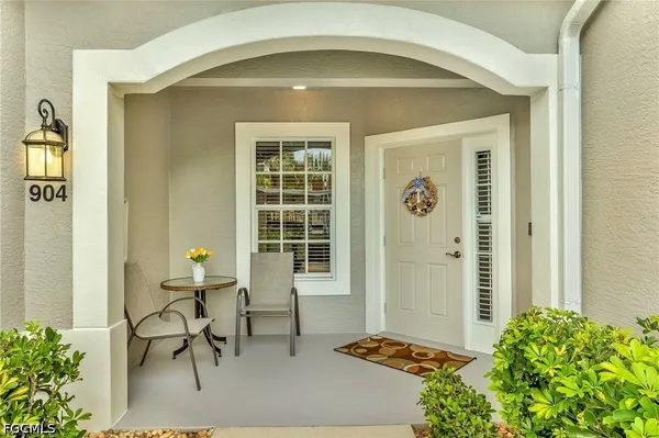 Property Slideshow image 3 of 25 | 10134 colonial country club blvd 904, Fort Myers, FL, 33913