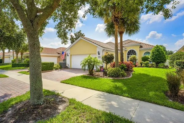 Property Slideshow image 3 of 36 | 5186 eleuthra cir, Vero Beach, FL, 32967