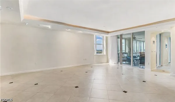 Property Slideshow image 3 of 10 | 14250 royal harbour ct 1015, Fort Myers, FL, 33908