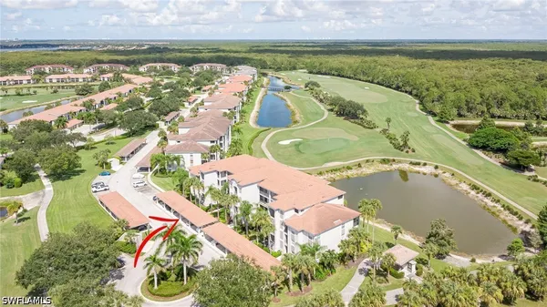 Property Slideshow image 2 of 39 | 10353 heritage bay blvd 2236, Naples, FL, 34120