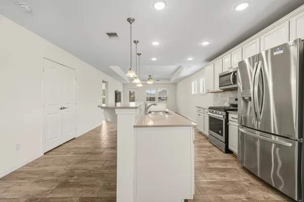 Property Slideshow image 3 of 27 | 3311 golden eagle way, Richmond, TX, 77469